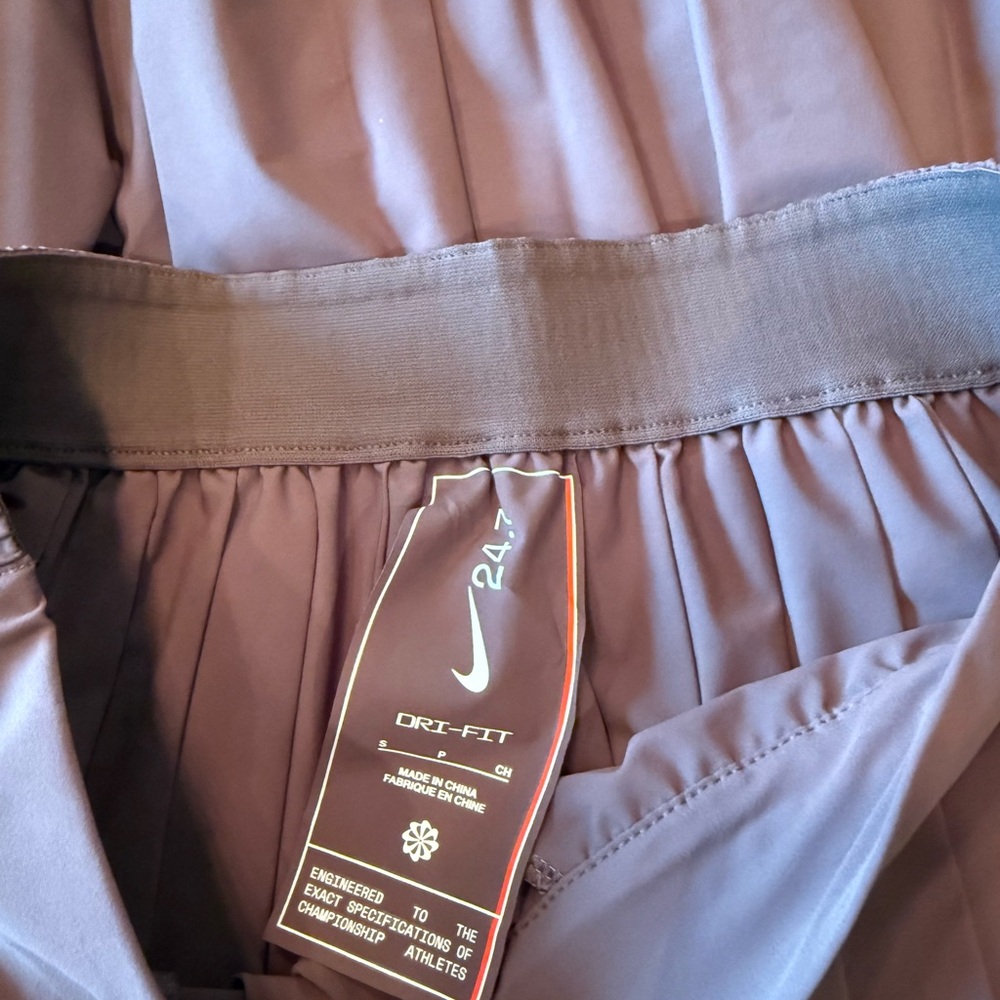 Nike Brown Midi Pleated Skirt 24.7 Perfect Stretch size small - Picture 6 of 8